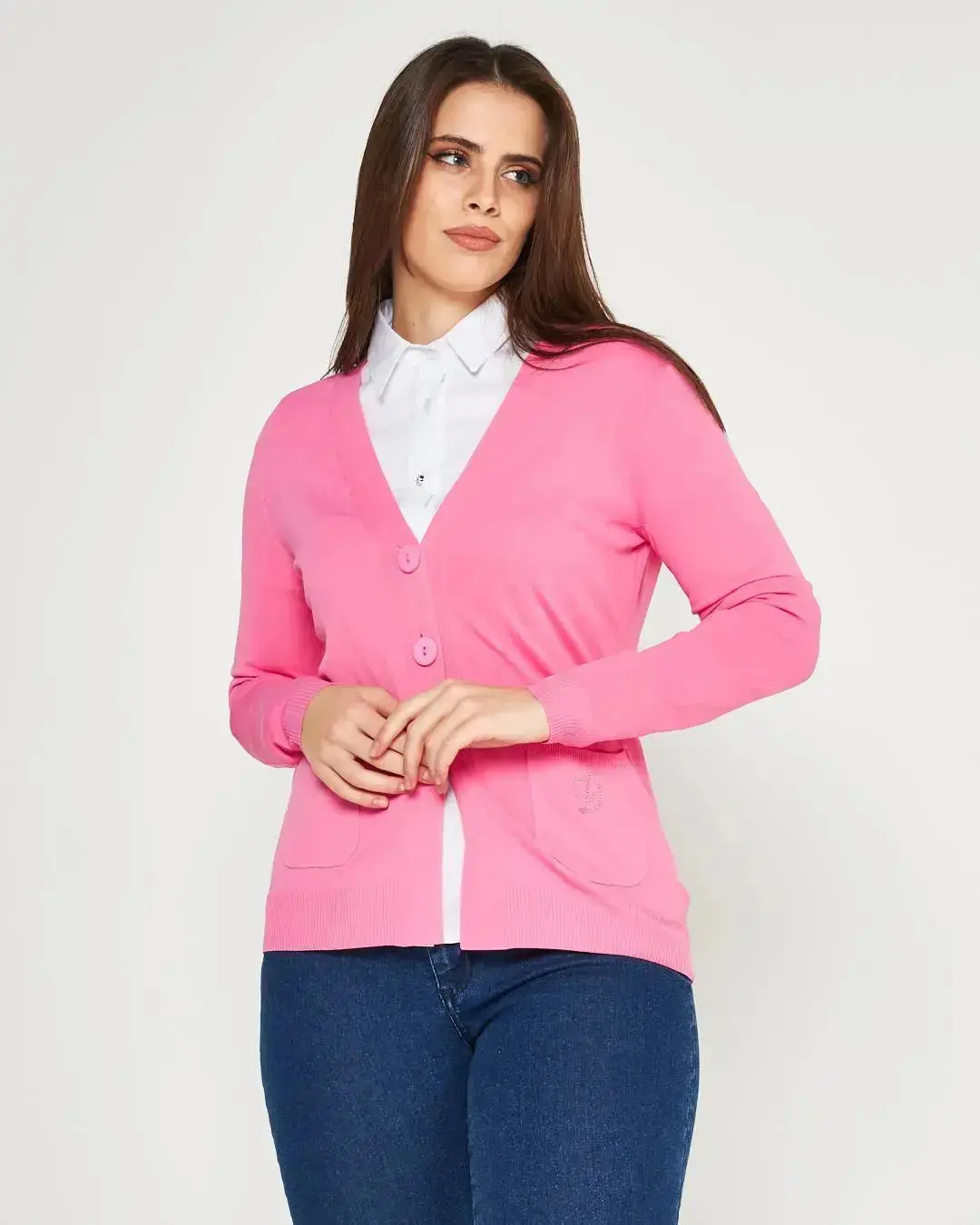Cardigan scollo a V in maglia di misto viscosa con logo in strass. - Image 21