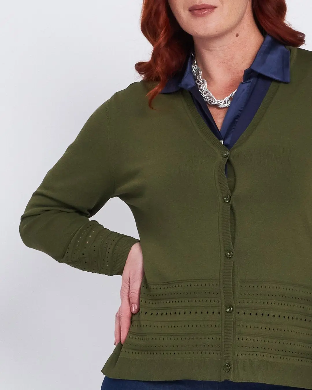 Cardigan con bottoni e trafori sul fondo MILITARE - Image 3