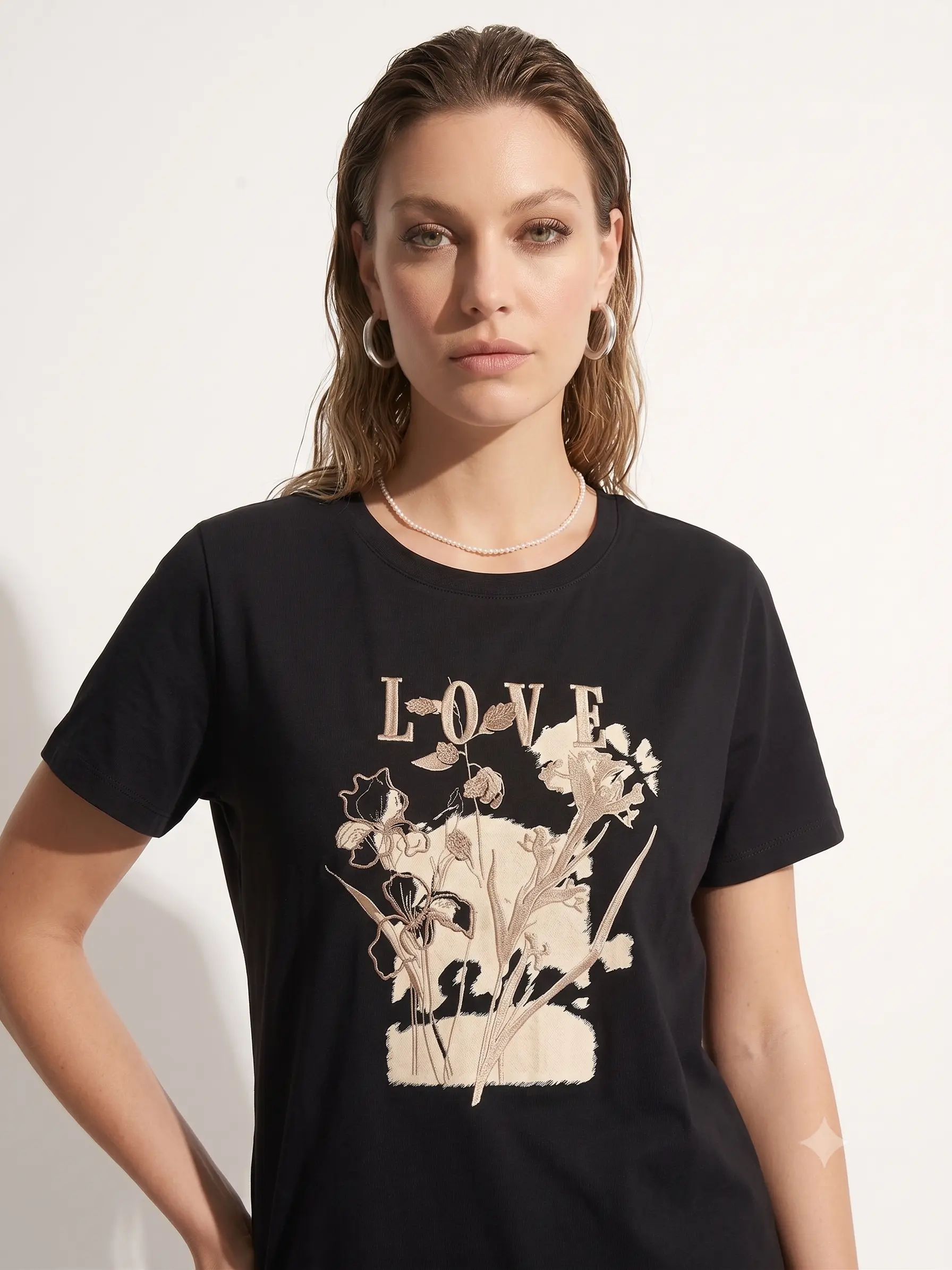 T-Shirt Love - Image 2